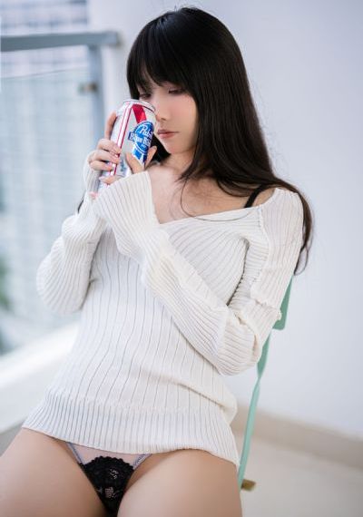 年轻妈妈的